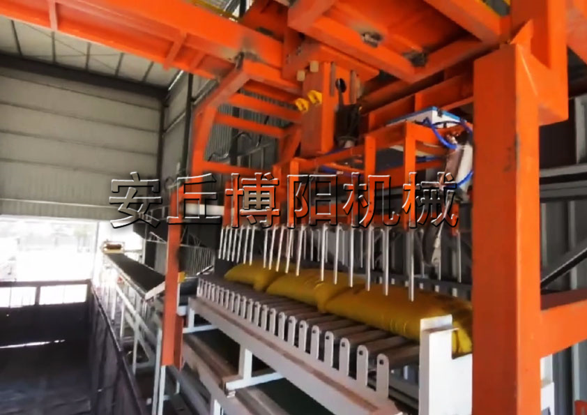 關于工業萘自動裝車機的具體優勢有哪些？