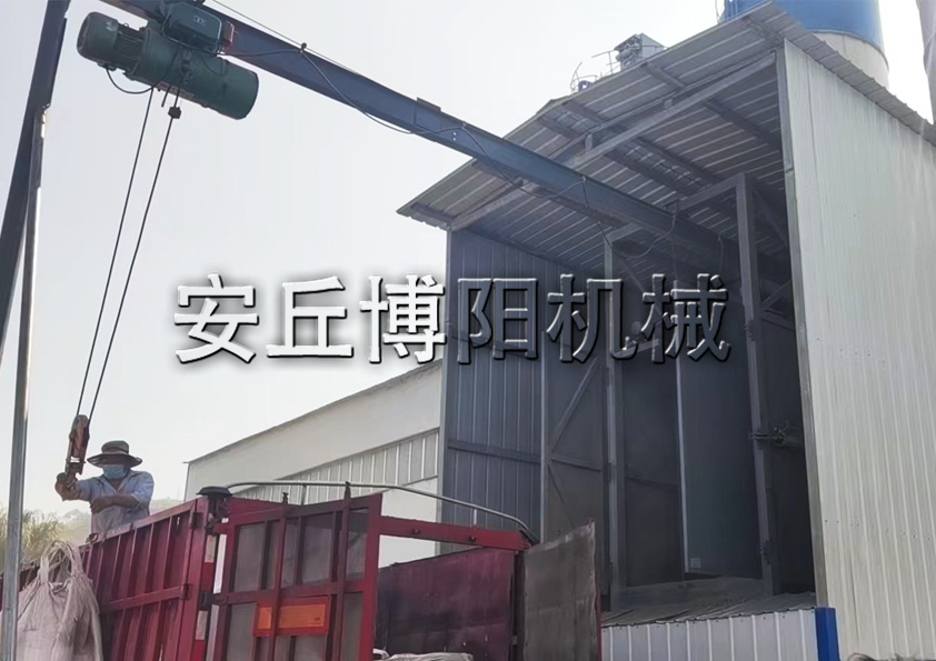 水泥噸袋拆包機可以解決哪些煩惱呢？